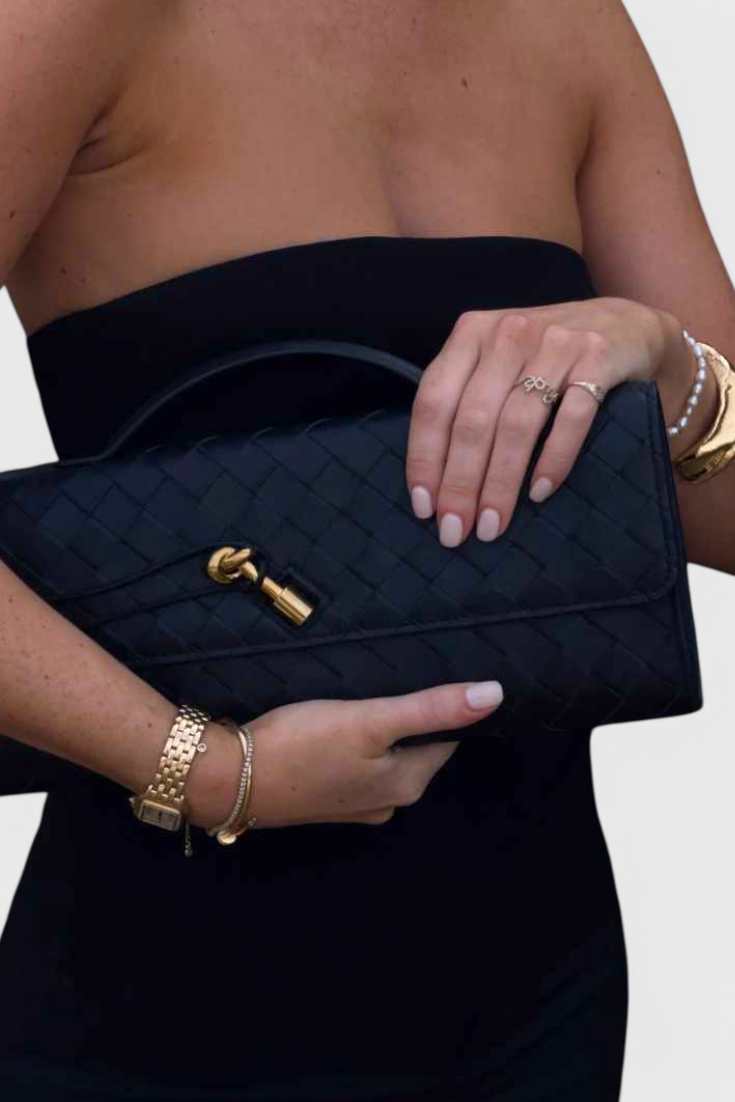 Melanie | Clutch